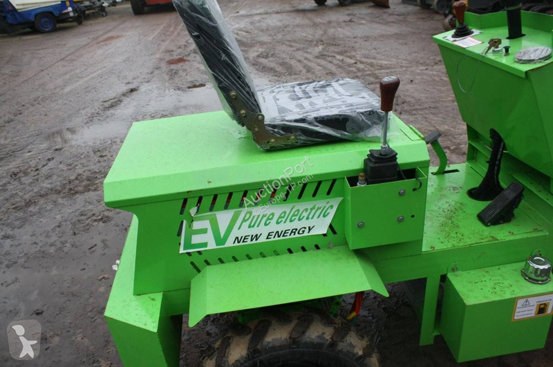 Pá carregadora Machpro L307