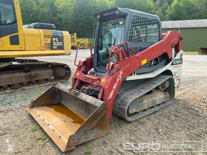 Nakladač Takeuchi TL10V2-CR