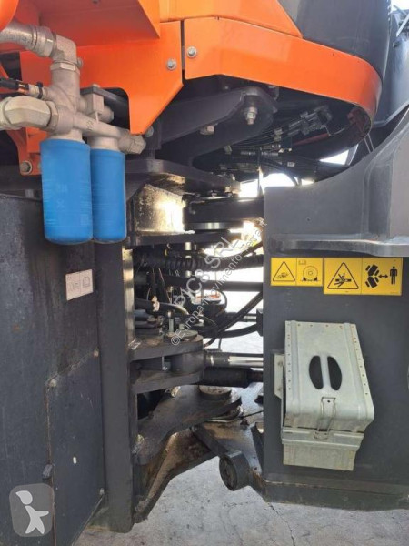 Nakladač Doosan 5