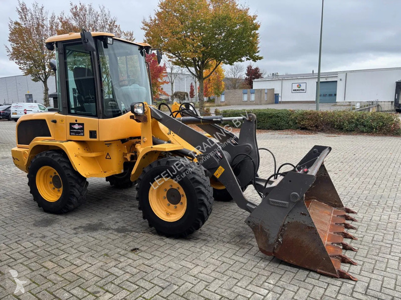 Læssemaskine Volvo G wheelloader, 2016 year