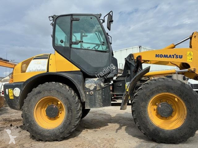 Nakladač Komatsu
