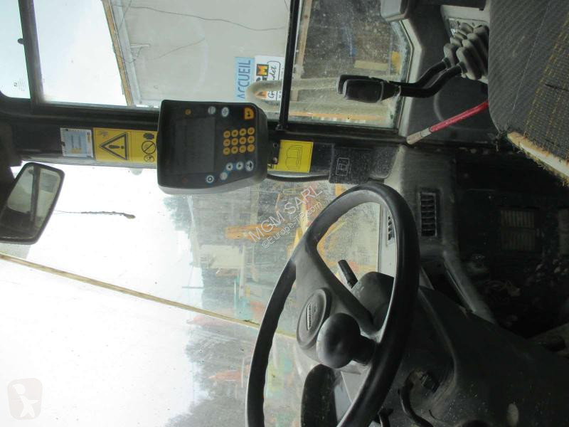 Nakladač Komatsu