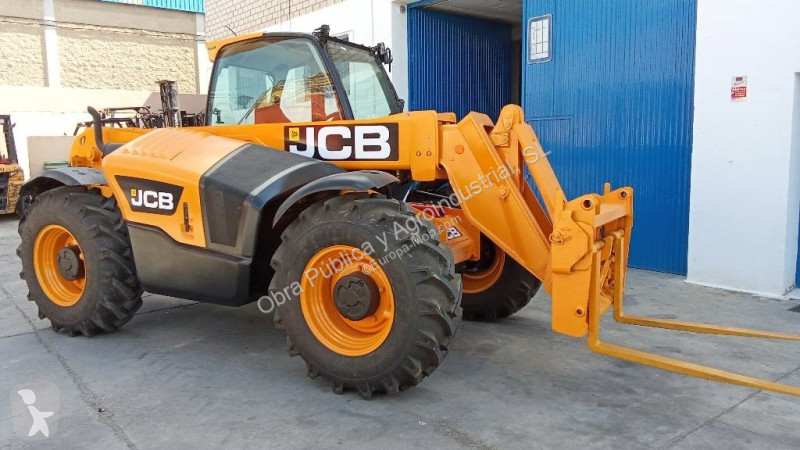 Nakladač JCB 531-70