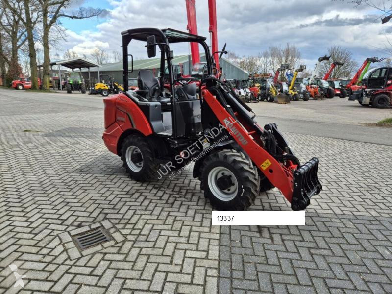 Pá carregadora Manitou MLA 3-25H