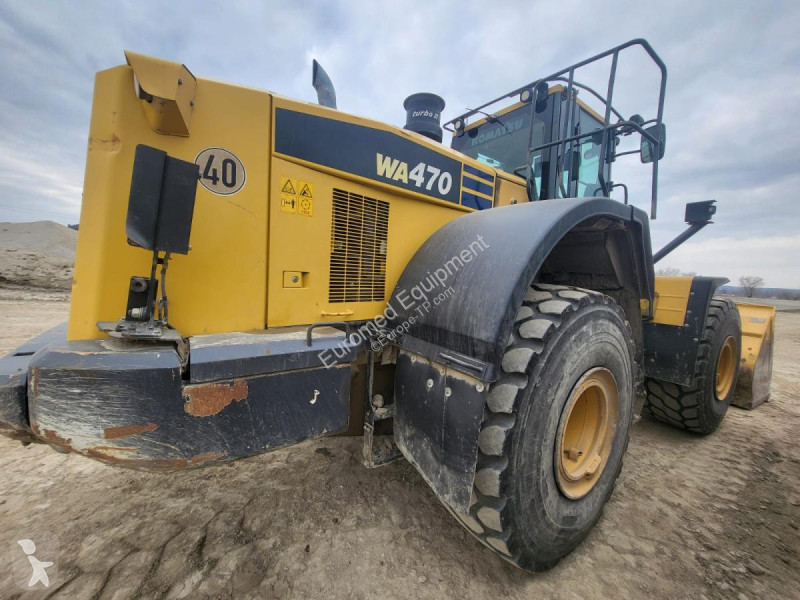 Nakladač Komatsu 7