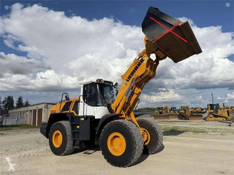 Фронтальный погрузчик Liebherr quick coupler