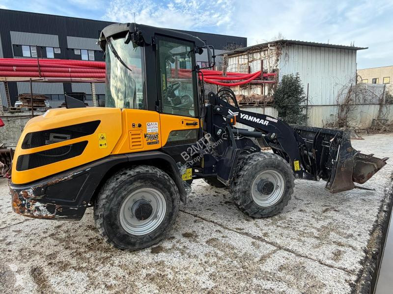 مُحمّلة Yanmar  V70S