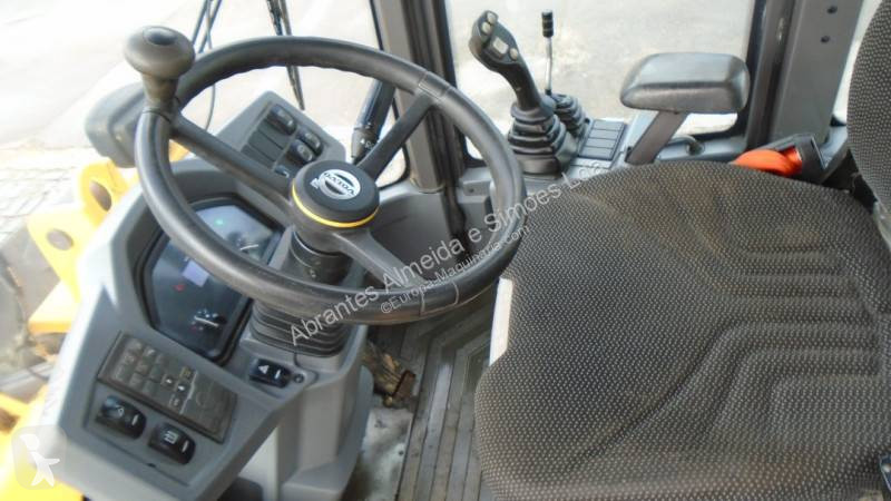 مُحمّلة Volvo L30G