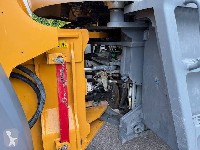 Навантажувач Liebherr L 566 XP - LIGNES...