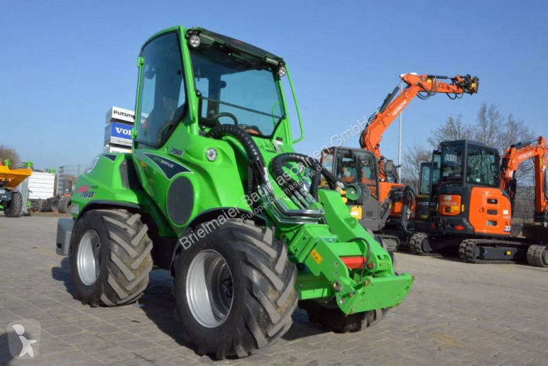 Nakladač  760 I
