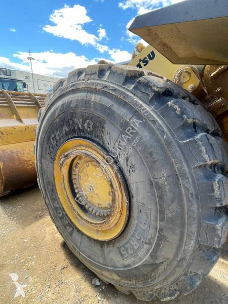 Nakladač Komatsu H