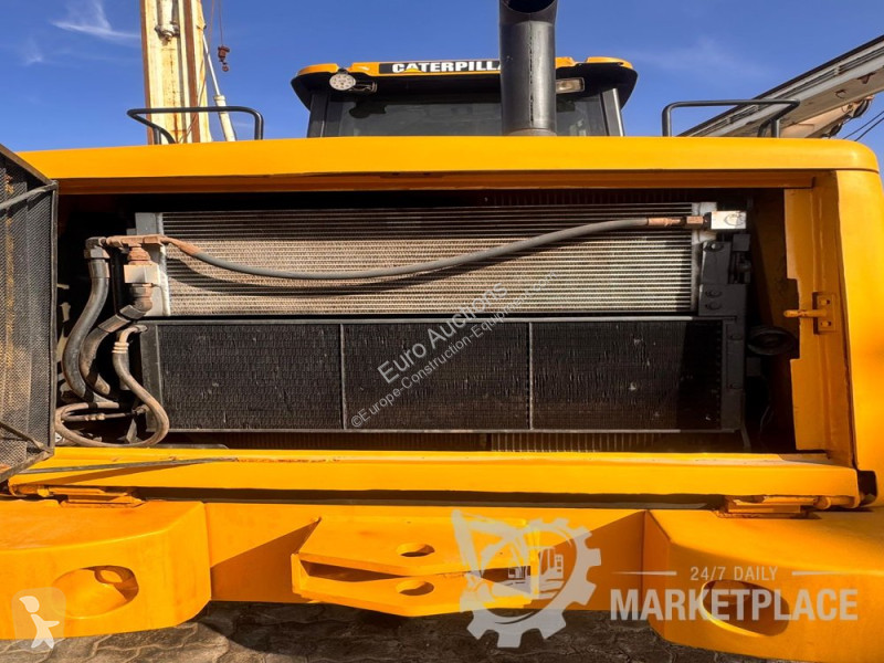 Caterpillar  loader