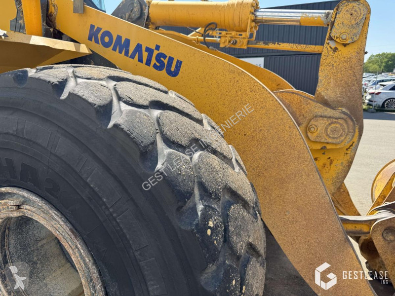 مُحمّلة Komatsu
