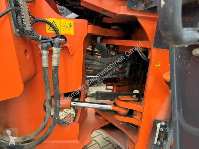 Nakladač Hitachi ZW  250-6