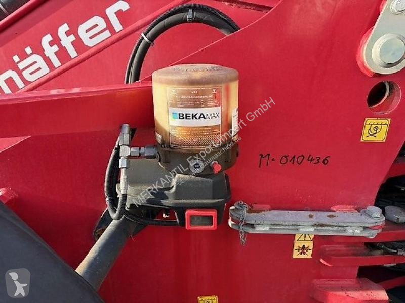 Nakladač Schäffer  8620T