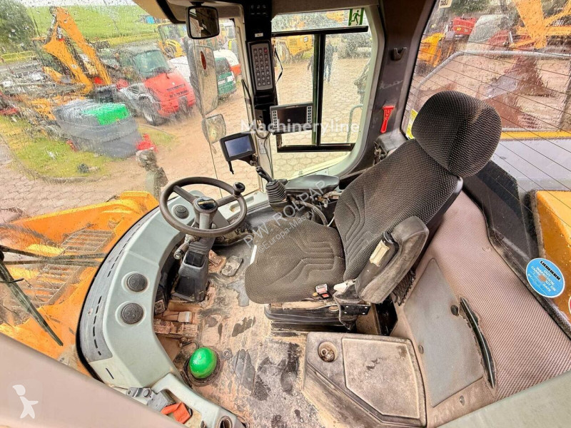 Nakladač Liebherr Xpower