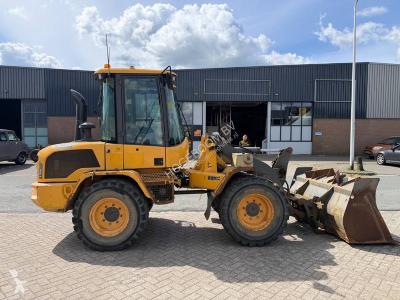 Nakladač Volvo GS