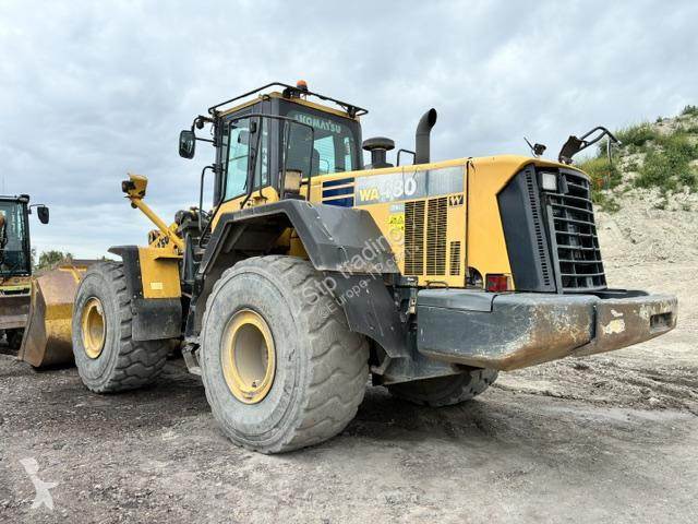 Nakladač Komatsu