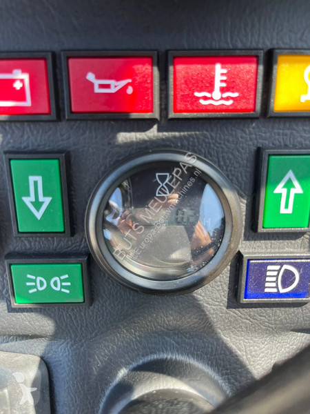 Nakladač Giant G2300 HD