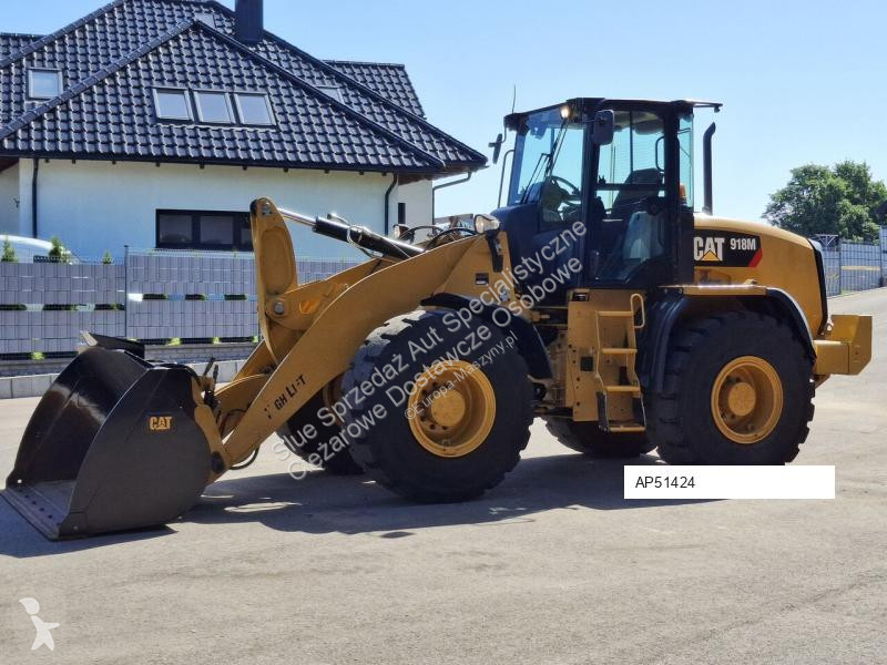 Nakladač Caterpillar 918 M