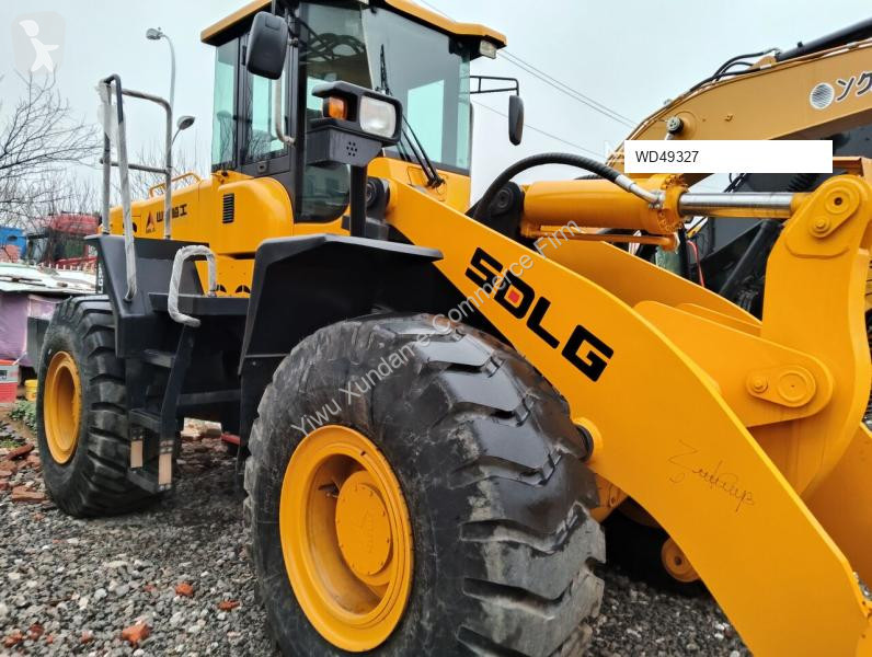 Nakladač SDLG LG958L