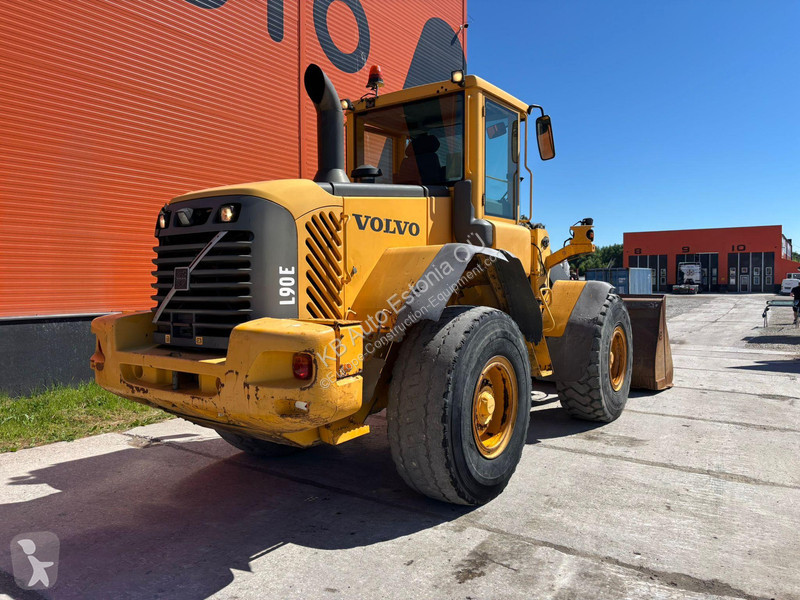Фронтальный погрузчик Volvo L 90 E 4x4 CENTRAL...