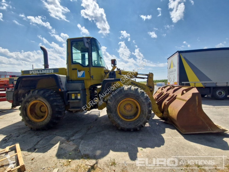 Nakladač Komatsu WA320-3H