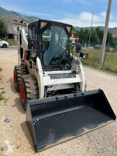 Nakladač Bobcat