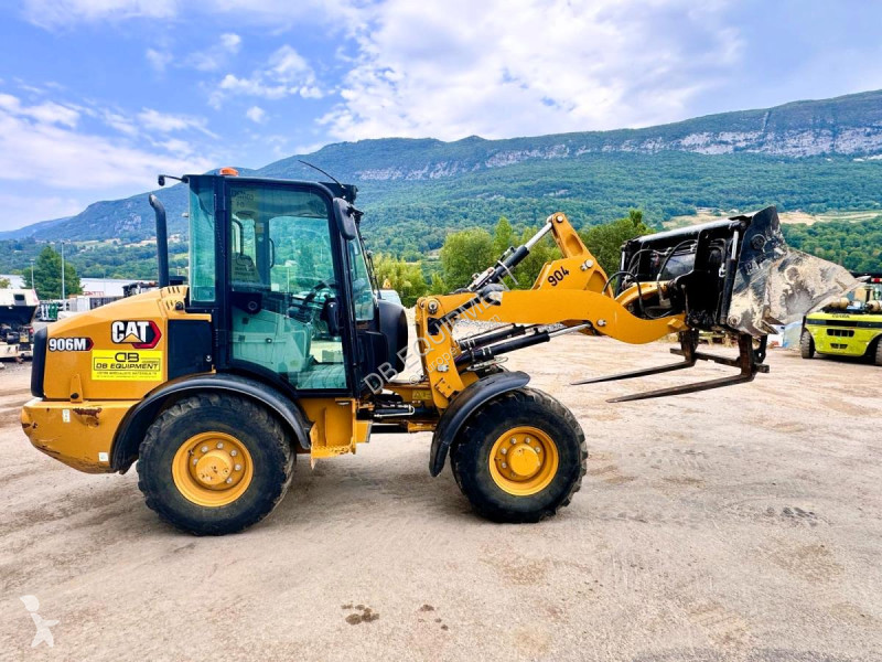 مُحمّلة Caterpillar M Chargeuse sur pneus 6T