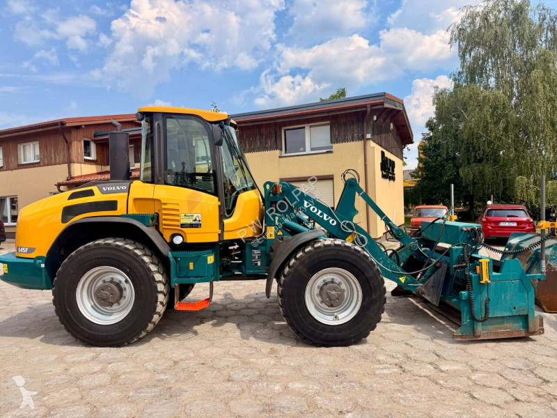 Nakladač Volvo Lever system 2D