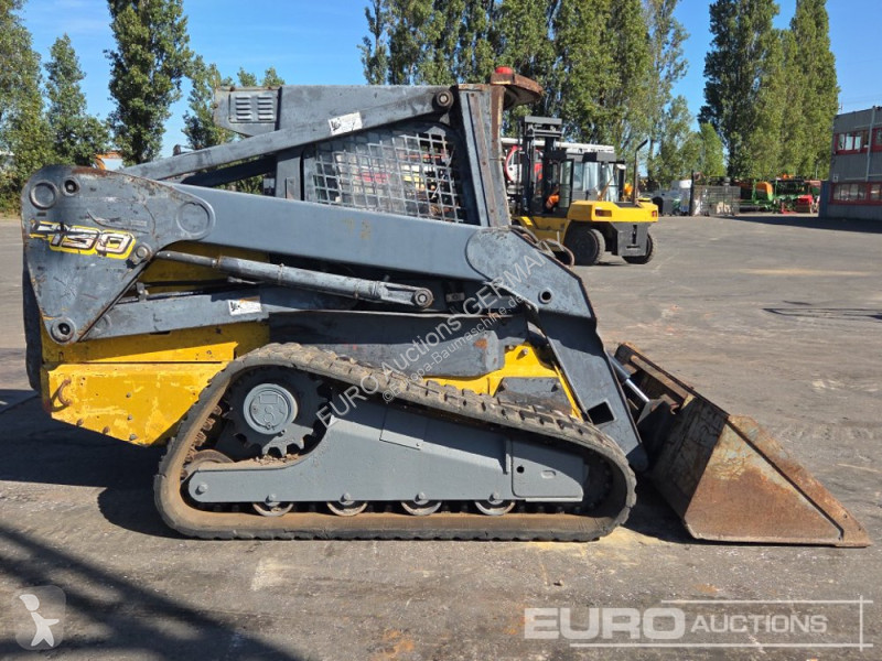 Lastare New Holland C190