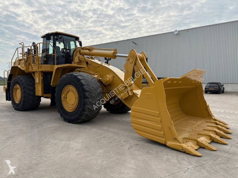 Nakladač Caterpillar 988H