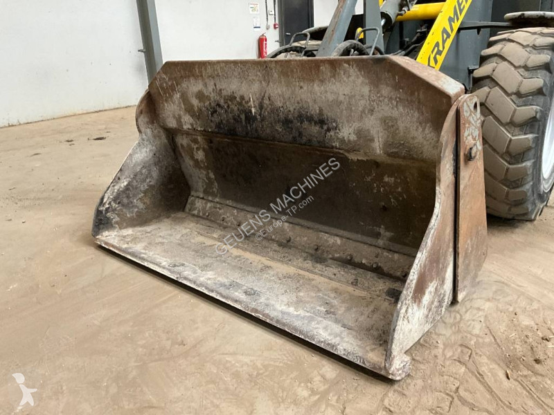 Nakladač Kramer 5075