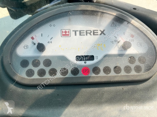 Nakladač Terex AS