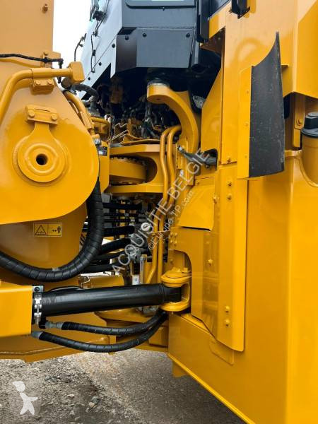 Nakladač Caterpillar 988 XE