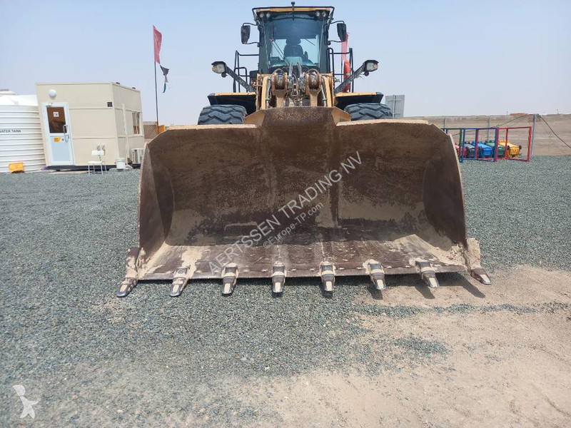 Nakladač Caterpillar 980 (EXW - Abu Dhabi)