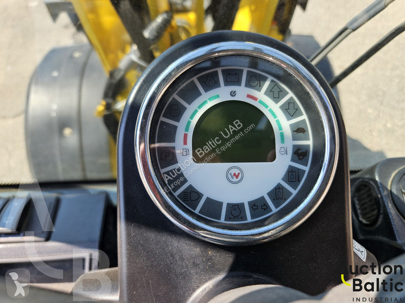 Nakladač Wacker Neuson WL20