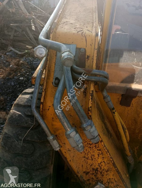 Nakladač JCB robot