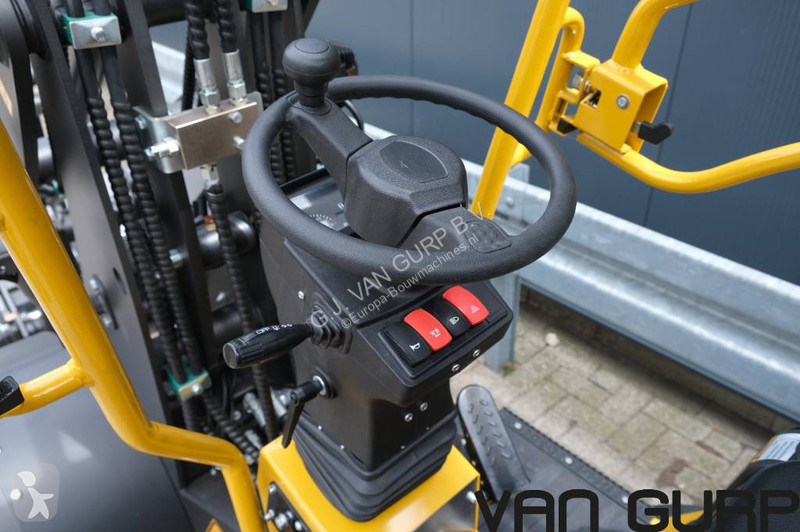 Chargeuse Eurotrac W11 | 2026 | Giant...