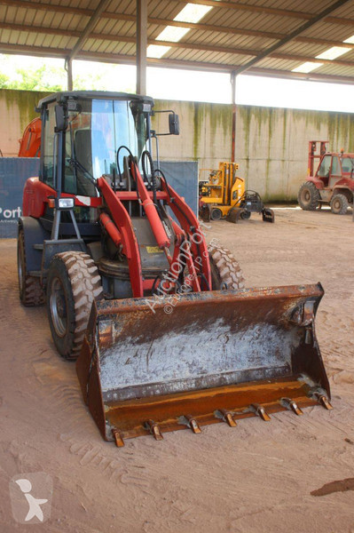 Incarcator Terex TL70
