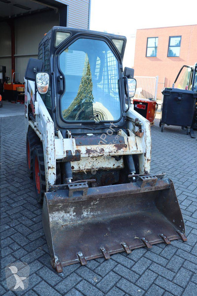 Фронтальный погрузчик Bobcat