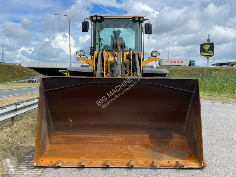 Товарач Volvo L110H