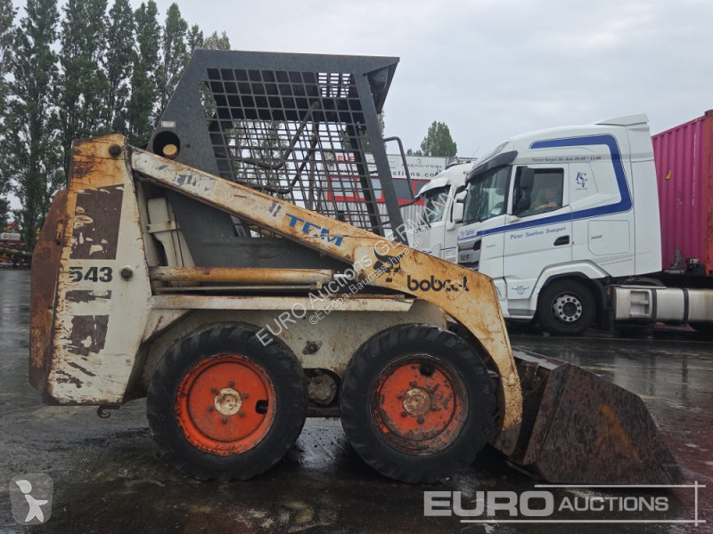 Shovel Bobcat 543