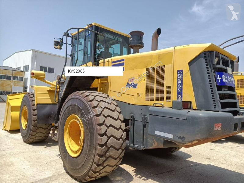 Товарач Komatsu