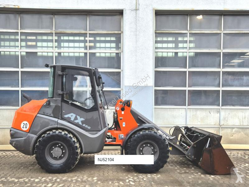 Mecalac AX850 loader
