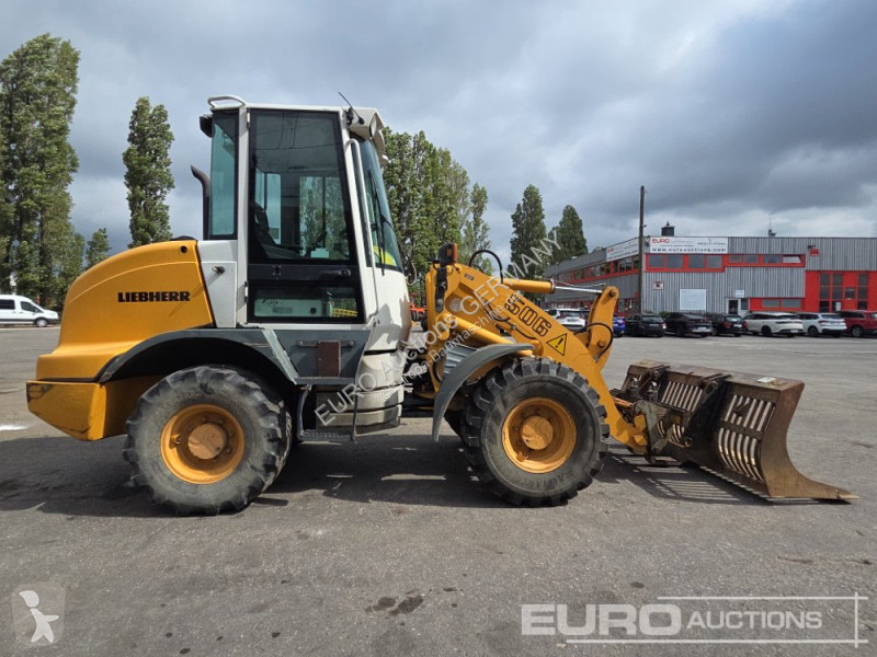 Навантажувач Liebherr L506