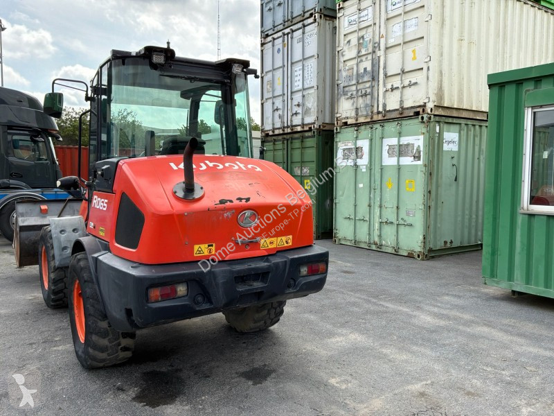 Chargeuse Kubota R065