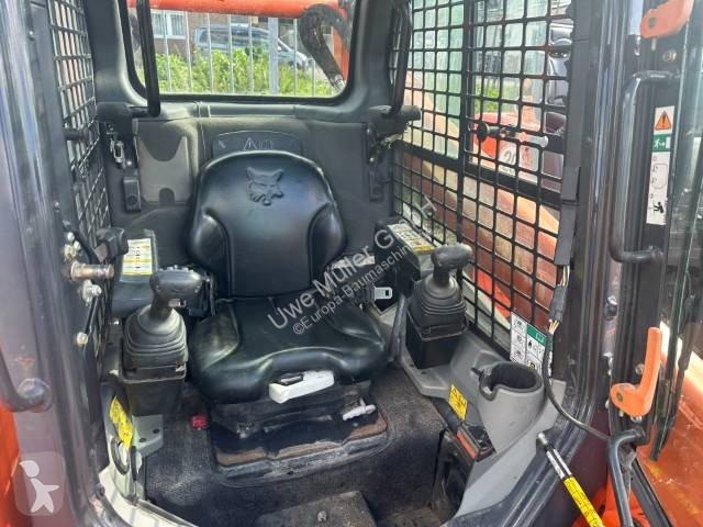مُحمّلة Bobcat S 530 High Flow 24.000 EUR