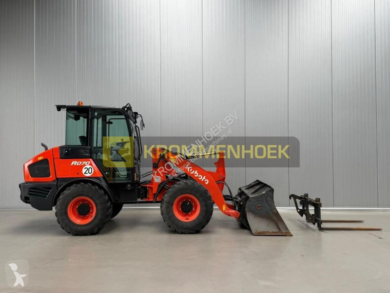 Pala cargadora Kubota R 070