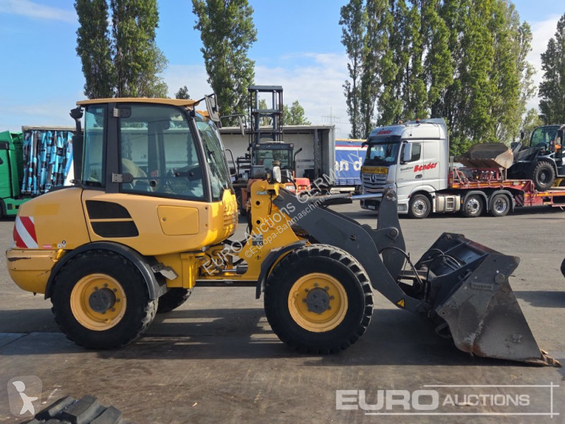 Pala cargadora Volvo L28F